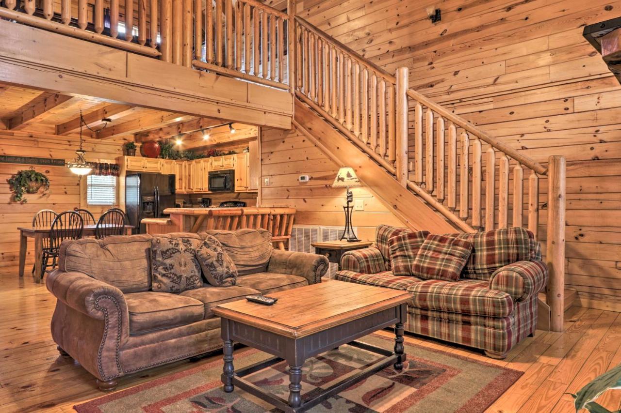 Pigeon Forge Cabin With Games, 1 Mi To Parkway! المظهر الخارجي الصورة