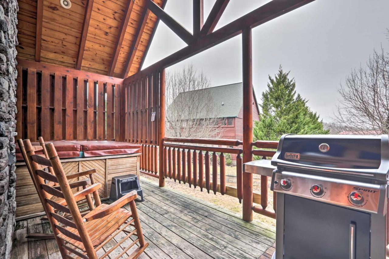 Pigeon Forge Cabin With Games, 1 Mi To Parkway! المظهر الخارجي الصورة