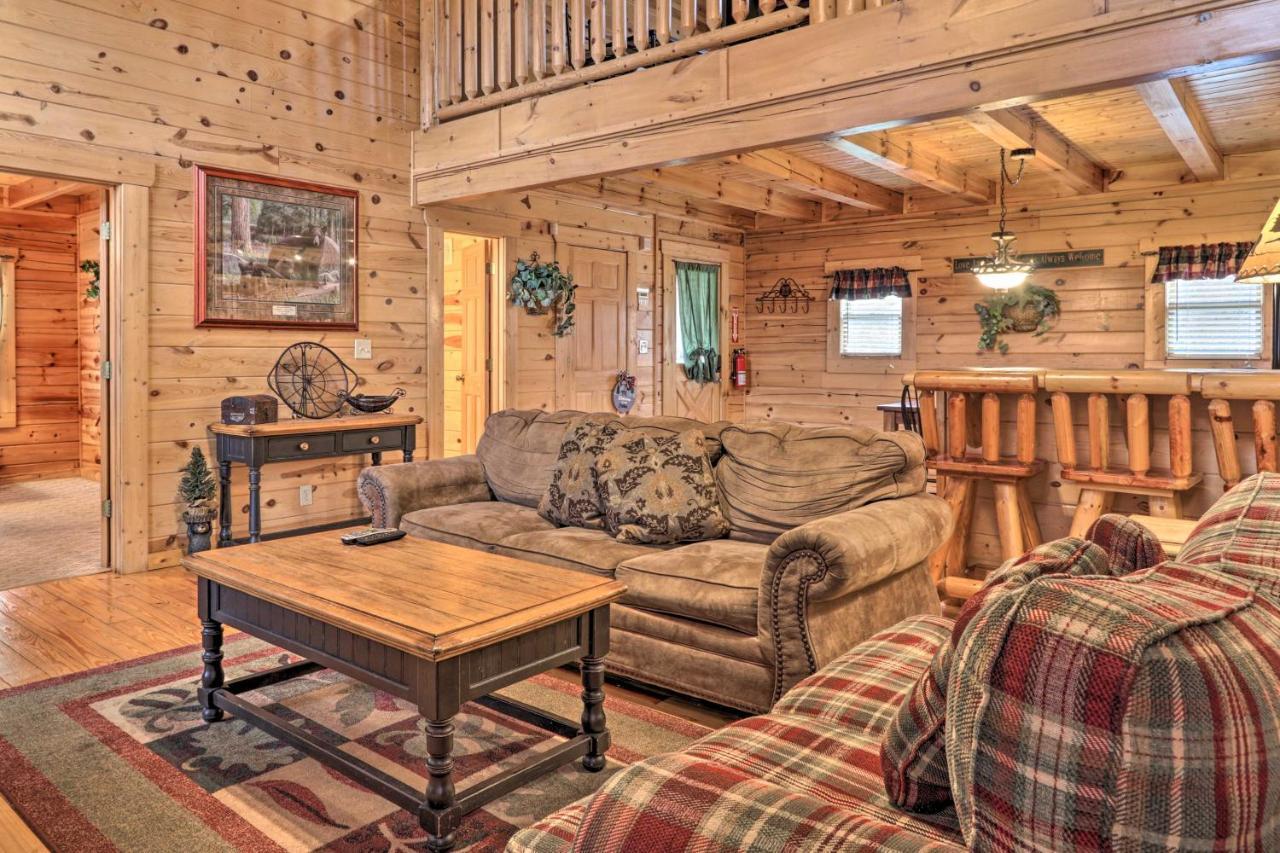 Pigeon Forge Cabin With Games, 1 Mi To Parkway! المظهر الخارجي الصورة
